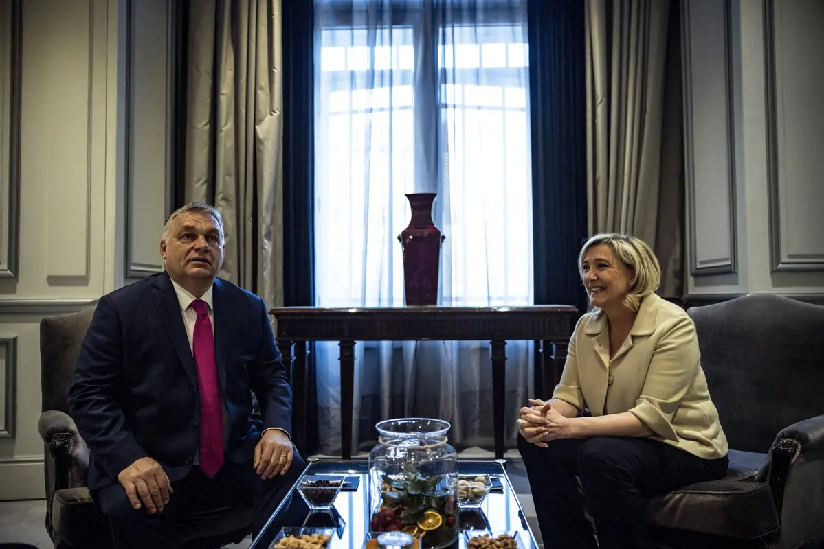 Orbán Viktor Madridban Le Pen francia elnökjelölttel tárgyalt a szorosabb összefogásról