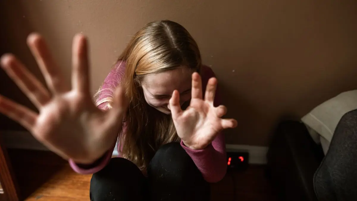 Lázár János hazudott, pártja mégsem támogatta a pedofilok elleni fellépést