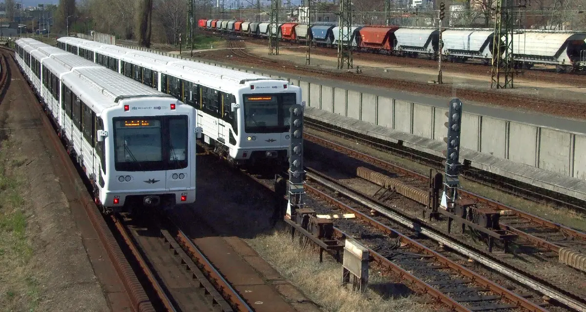 Forgalomkorlátozások lesznek a 3-as metróvonal felújítása miatt