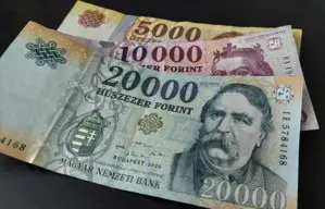 Ez igen, izmozik a forint