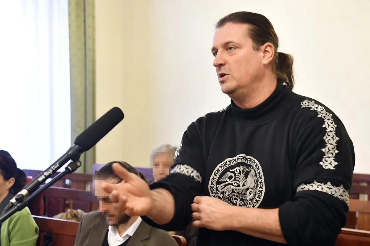 Hat év fegyházra enyhítették Budaházy György ítéletét