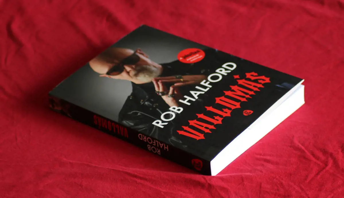 „Én egy meleg, metalrajongó keresztény vagyok!” – Bemutatjuk Rob Halford önéletrajzi könyvét