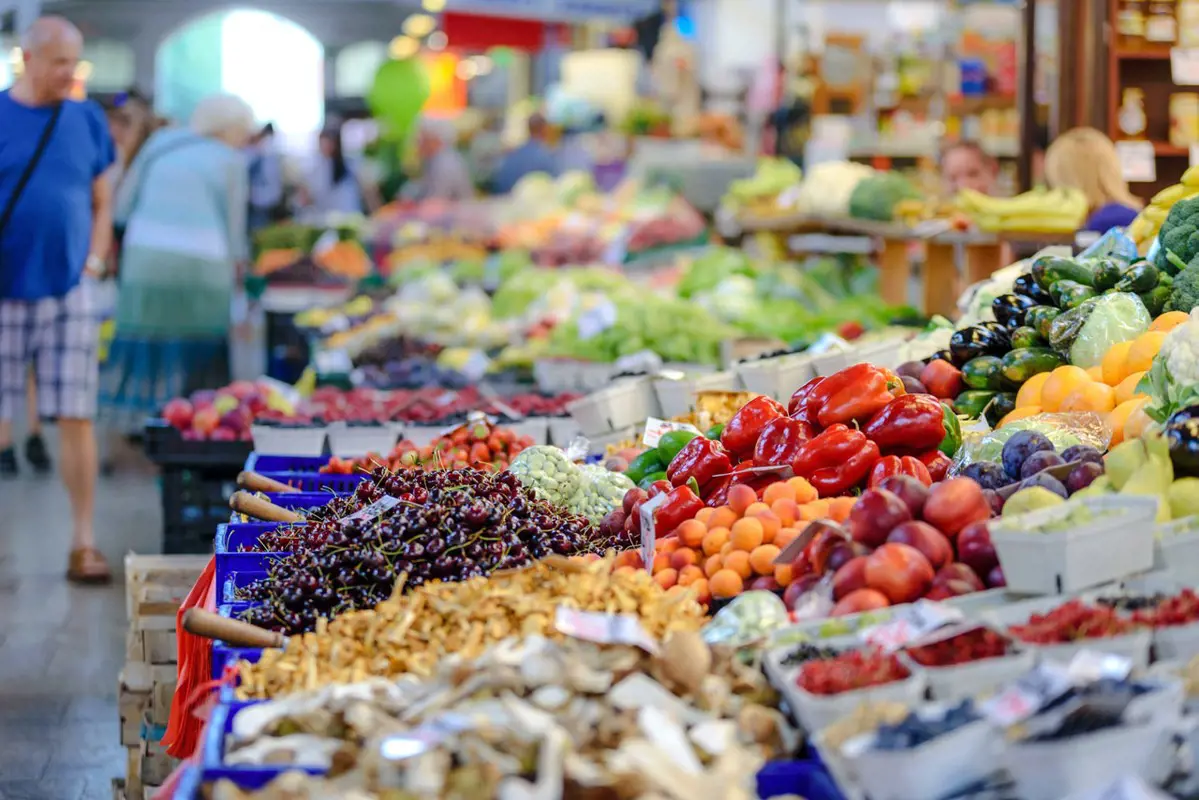 A miniszter szerint idén sem esznek olcsó gyümölcsöt a magyarok