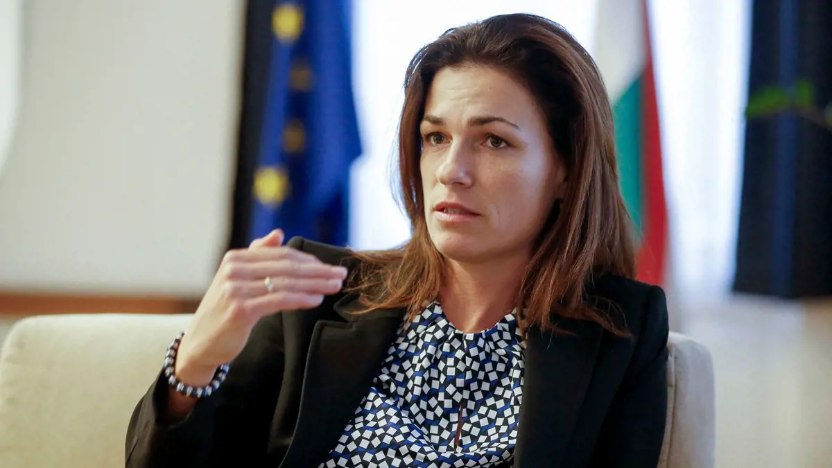Varga Judit azon kesereg, hogy csak Lengyelország szavazta meg a magyar uniós javaslatot