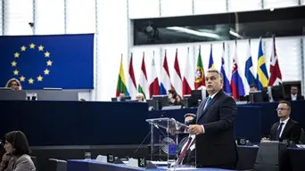 Orbán Viktor tízszer annyit keres, mint egy átlag magyar