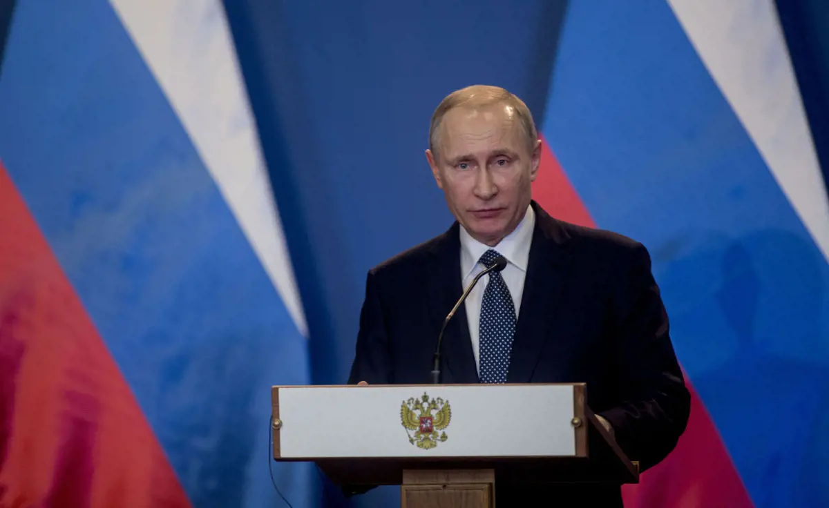 Putyin szerint az ország vezetése magabiztosan ura a helyzetnek