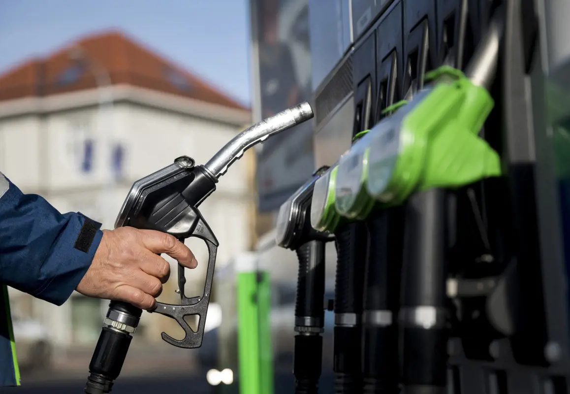 Már közel 100 olyan benzinkút van az országban, ahol nem lehet tankolni