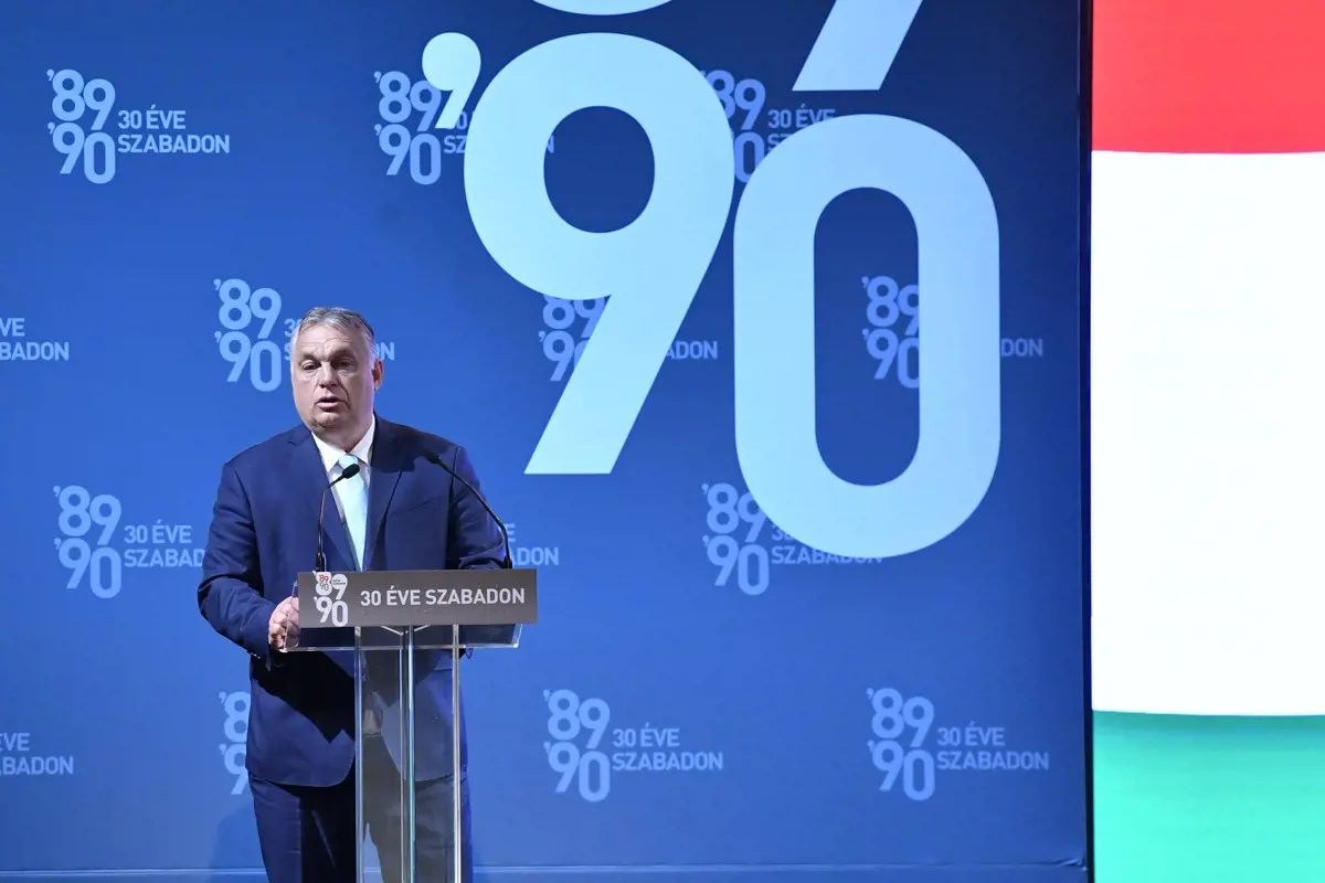 Orbán: a nemzetek Európája helyett európai szuperállamot építenek Brüsszelben