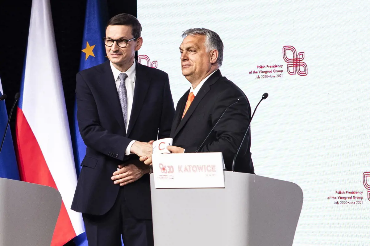 Felkészülnek? Kölcsönös pénzügyi keretszerződést kötött a magyar és a lengyel kormány
