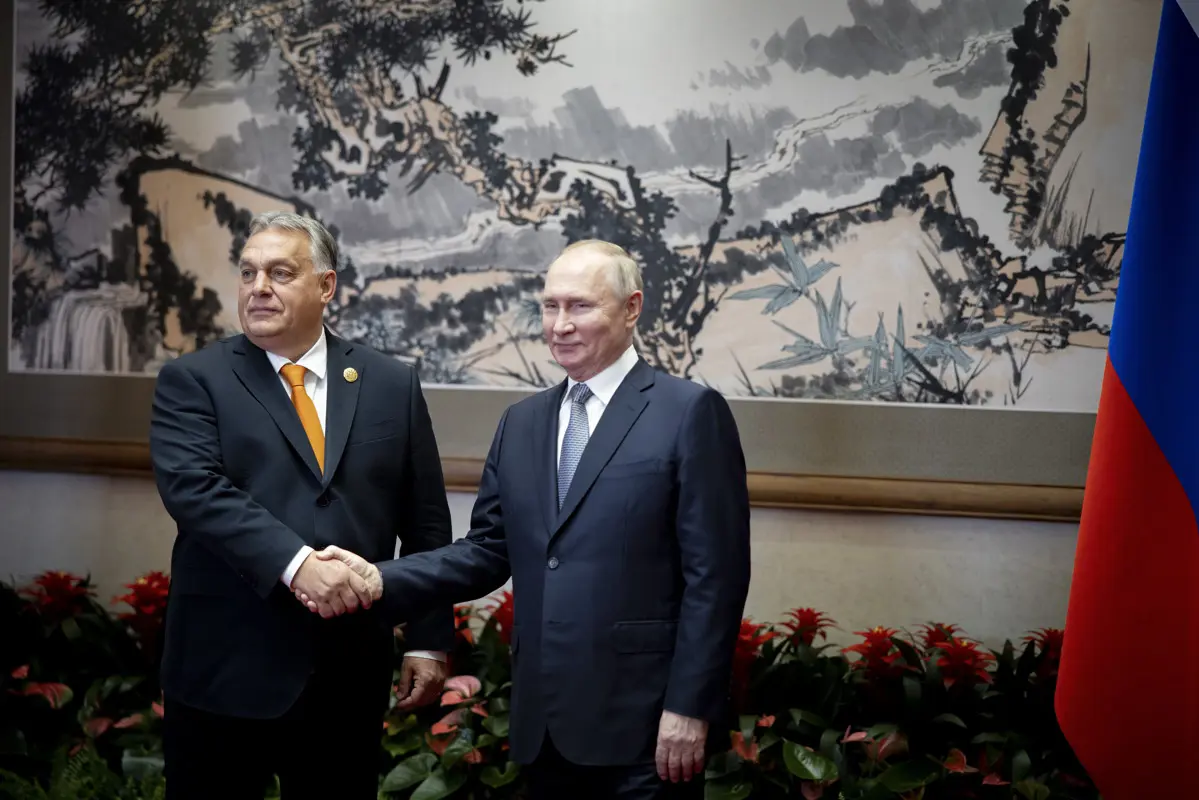 Csak összejött: Orbán Viktor Putyinnal tárgyalt Pekingben