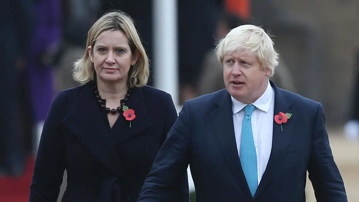 Boris Johnson egyik minisztere szerint politikai vandalizmus zajlik, ezért lemond