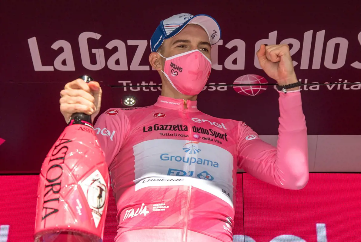 Giro d'Italia - Valter Attila átvette a vezetést az összetettben