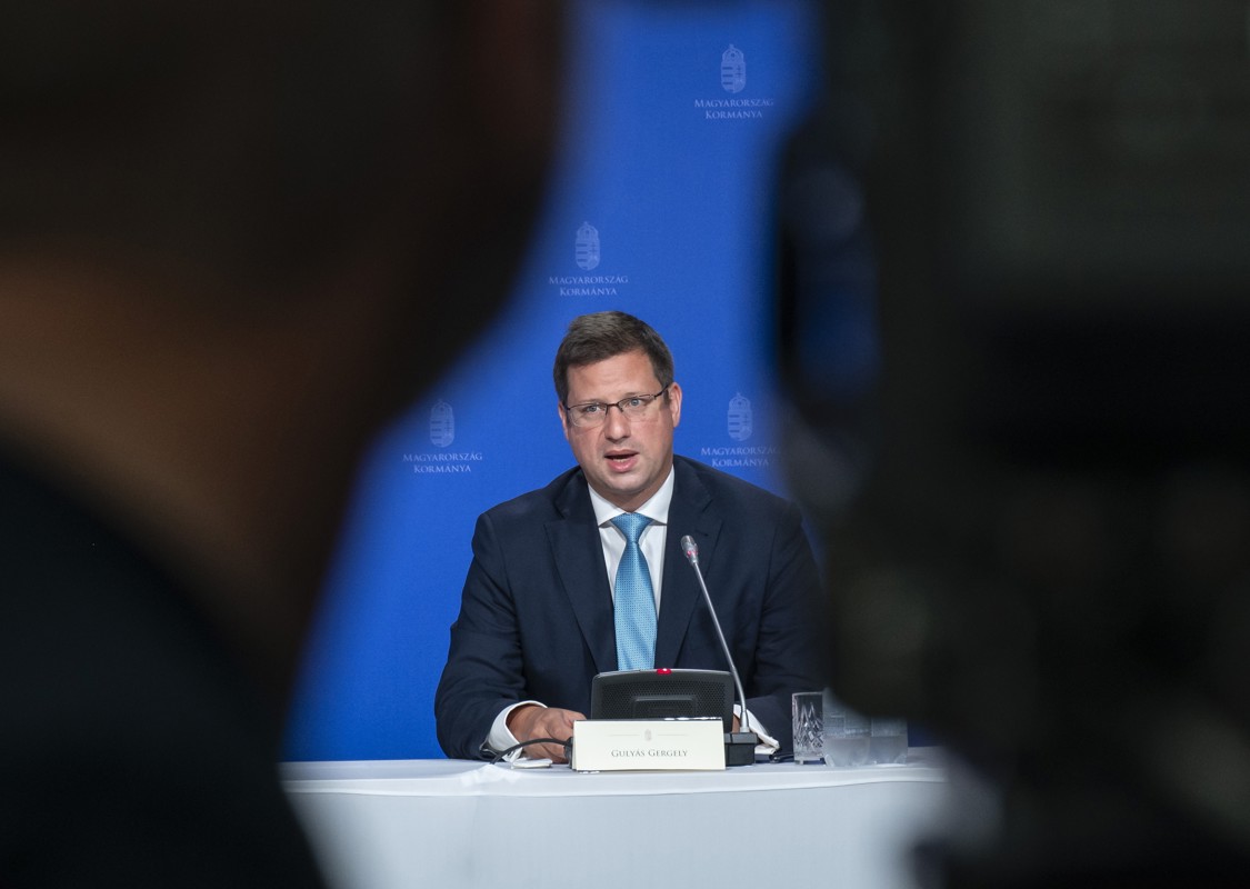 Gulyás Gergely szerint Magyar Péter lejáratókampányt folytat a kórházak ellen