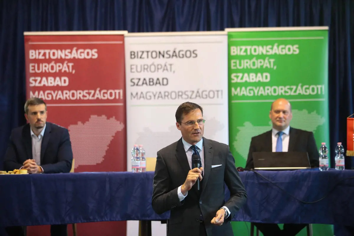 "A Fidesz legfontosabb koalíciós partnere nem a KDNP, hanem a közöny"