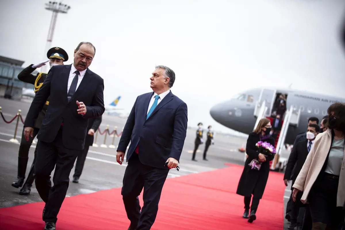 Orbán Viktor üzbég látogatásán a magyar őstörténet is szóba került