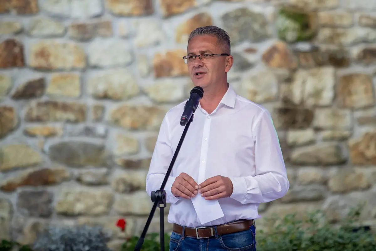 Dudás Róbert váltja Mirkóczki Ádámot a Jobbik parlamenti frakciójában