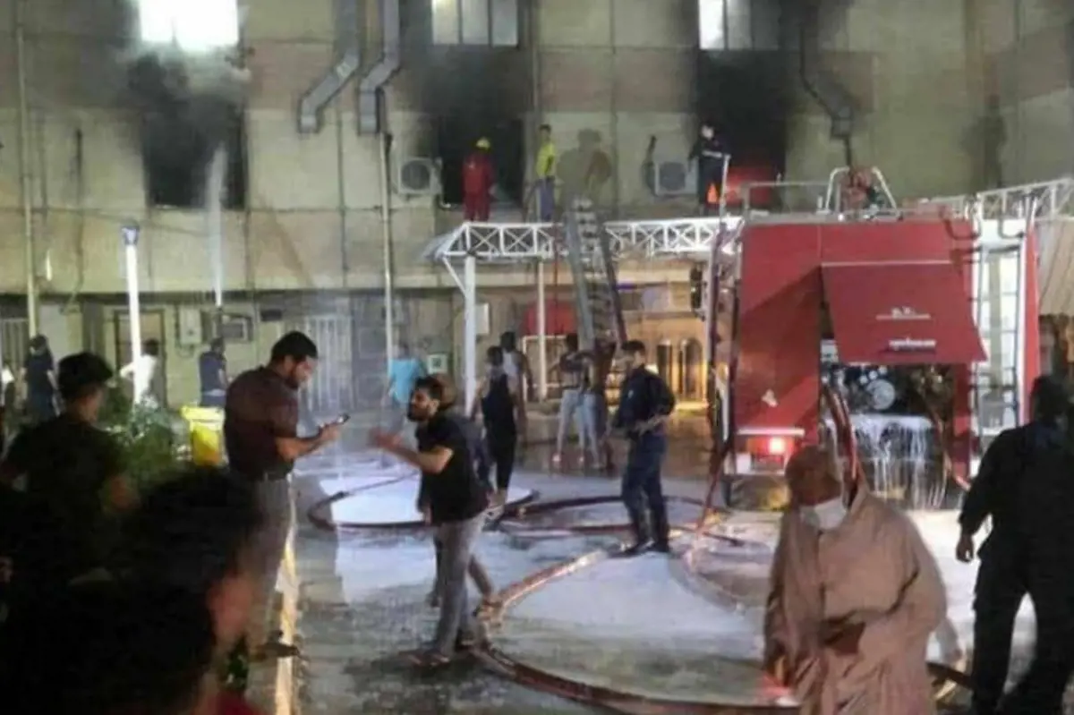 Tűz ütött ki egy koronavírusos betegeket ellátó bagdadi kórházban, legalább 27-en meghaltak