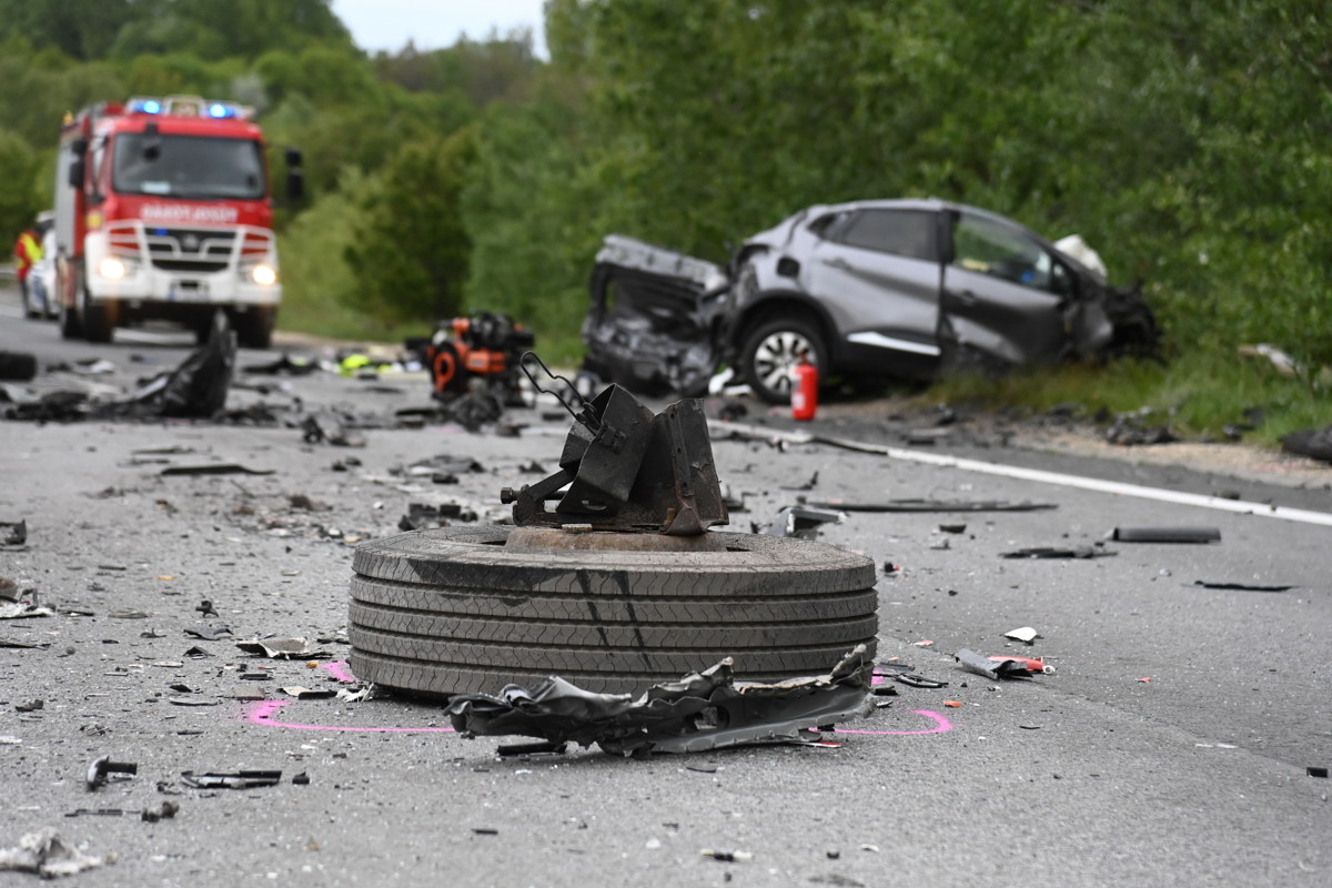 Öngyilkos okozott halálos balesetet az M2-es autóúton