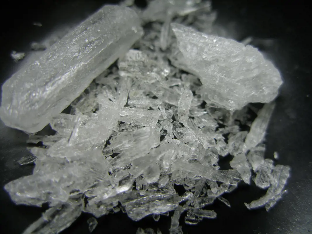 Több mint 4 kg kábítószert találtak egy vietnami férfinál