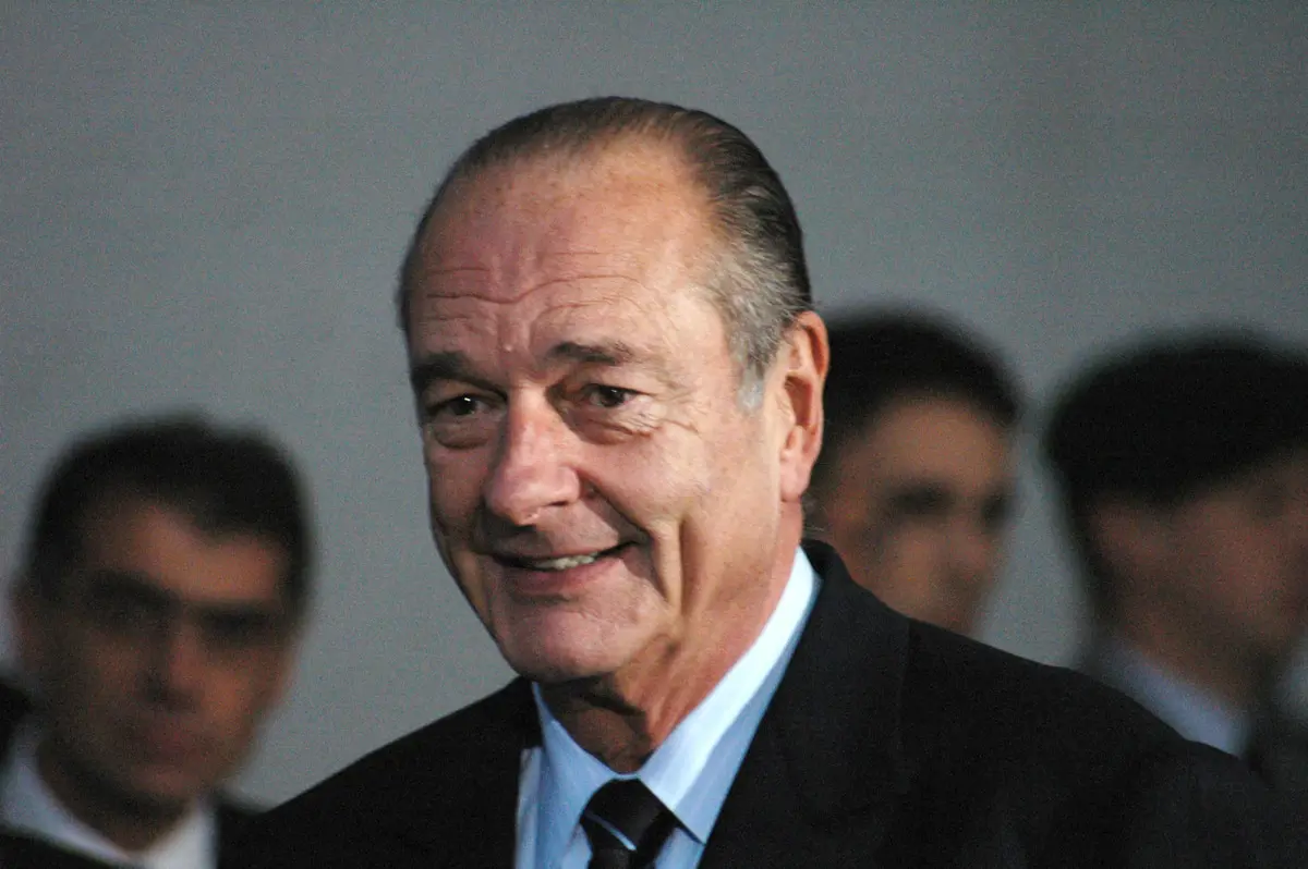 Elhunyt Jacques Chirac