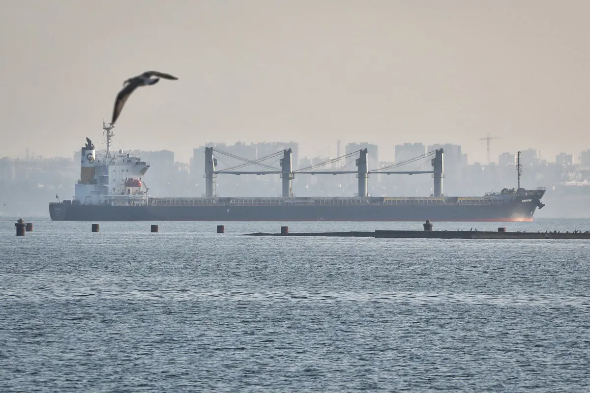 Újabb három gabonaszállító hajó indult el ukrán kikötőkből, 57 ezer tonna kukoricát visznek