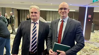 Z. Kárpát Dániel: Országjárás indul a devizahitelesek 12 pontjával