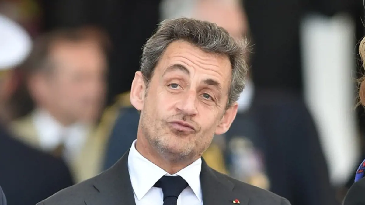 Bíróság előtt kell felelnie korrupciógyanús ügyei miatt Nicolas Sarkozy volt francia államfőnek