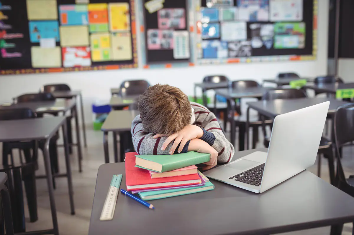 Fordított nap az iskolában? Orbán Viktor „a hátsó padból tanárként játszhatta a szerepet”