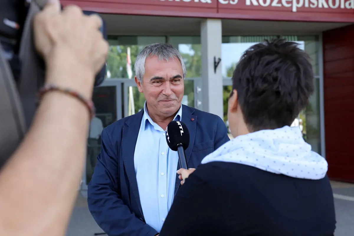 Feljelentést tettek, mert a törökbálinti fideszes polgármester áron alul adhatott el önkormányzati ingatlanokat a kollégáinak