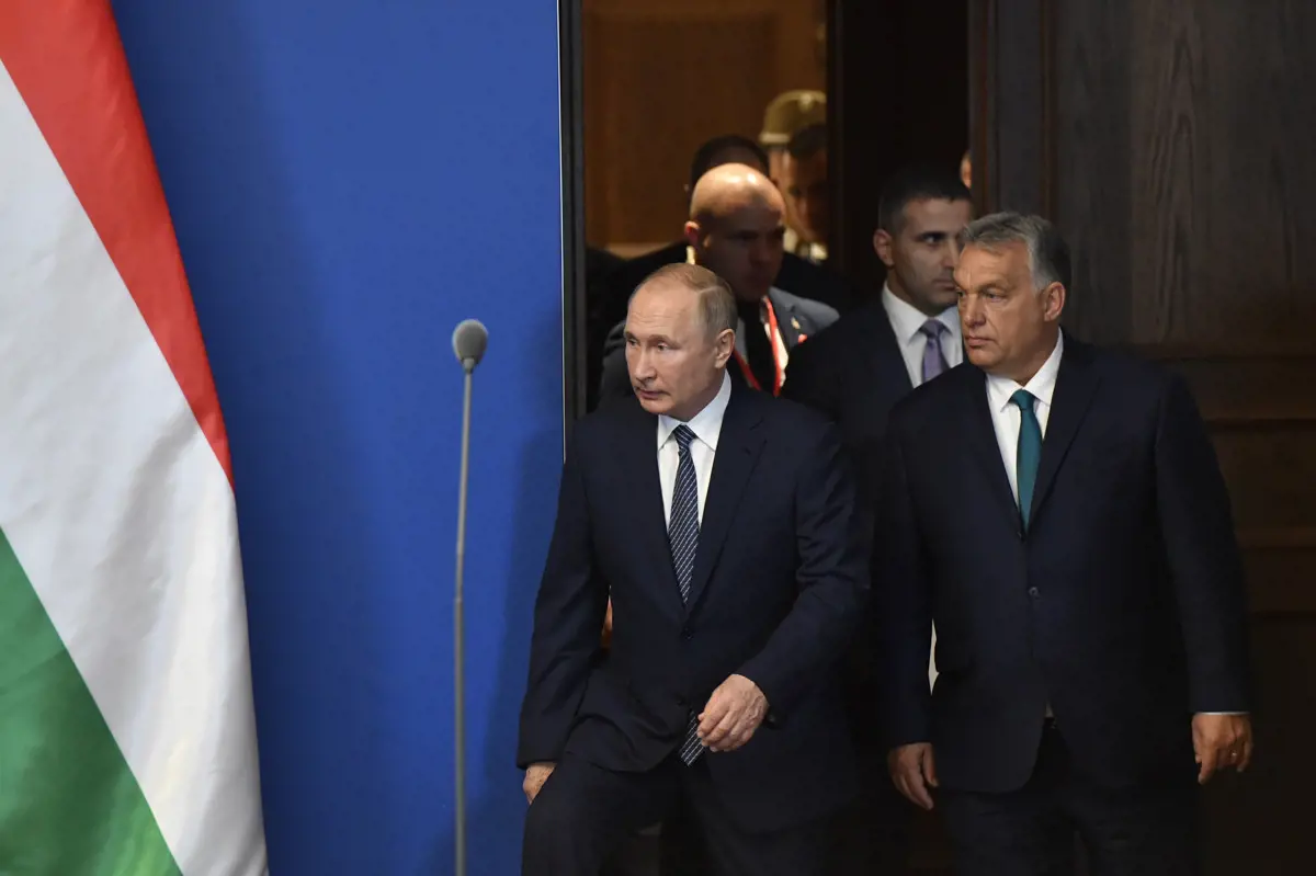 NAPI TÉMA - Orbánnak is Putyint kellene nyugtatnia, mert a háború több hónapig nem folytatható