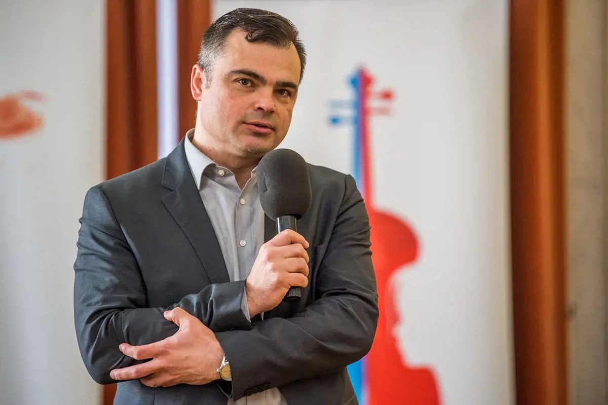 Fidesz-közeli médiavállalkozó váltja a KDNP-st az Index hirdetési cégének élén