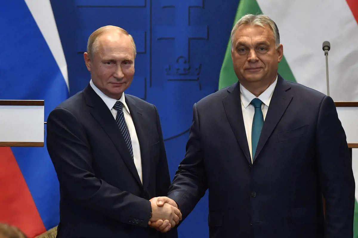 Jobbik: Orbán Viktor Oroszország bírálójából Putyin szövetségesévé vált
