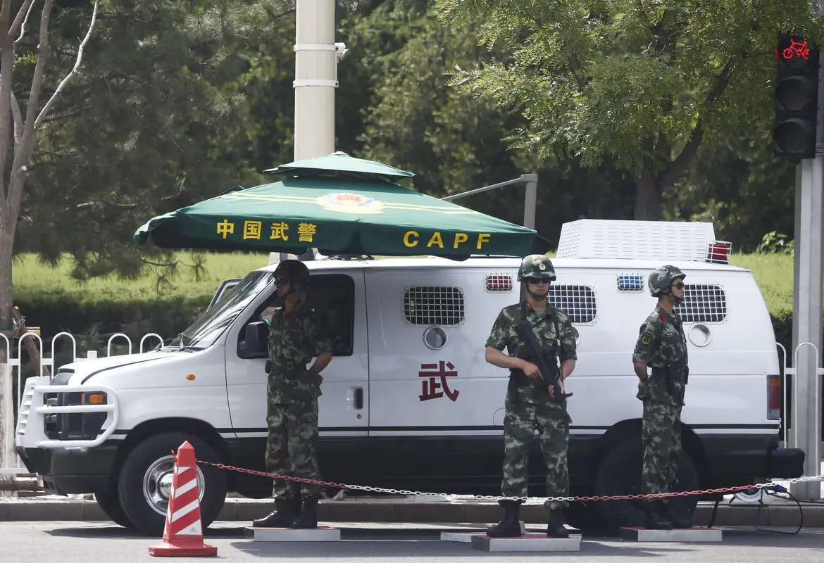 A kínai rendőrök őrizetbe vették Hongkongban a Tienanmen téri véres hatósági erőszak évfordulóján demonstrálókat