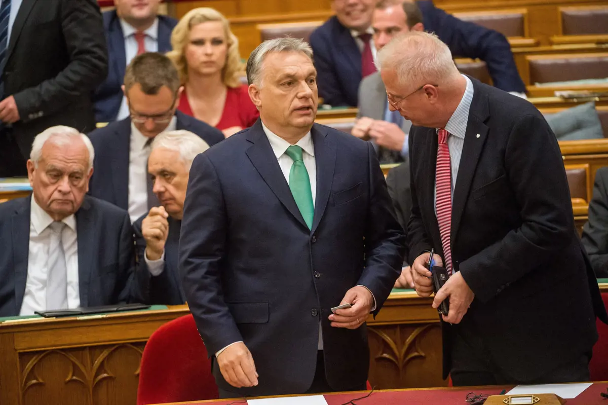 Még a választások előtt kinevezheti államfőnek Trócsányi Lászlót a jelenlegi parlament