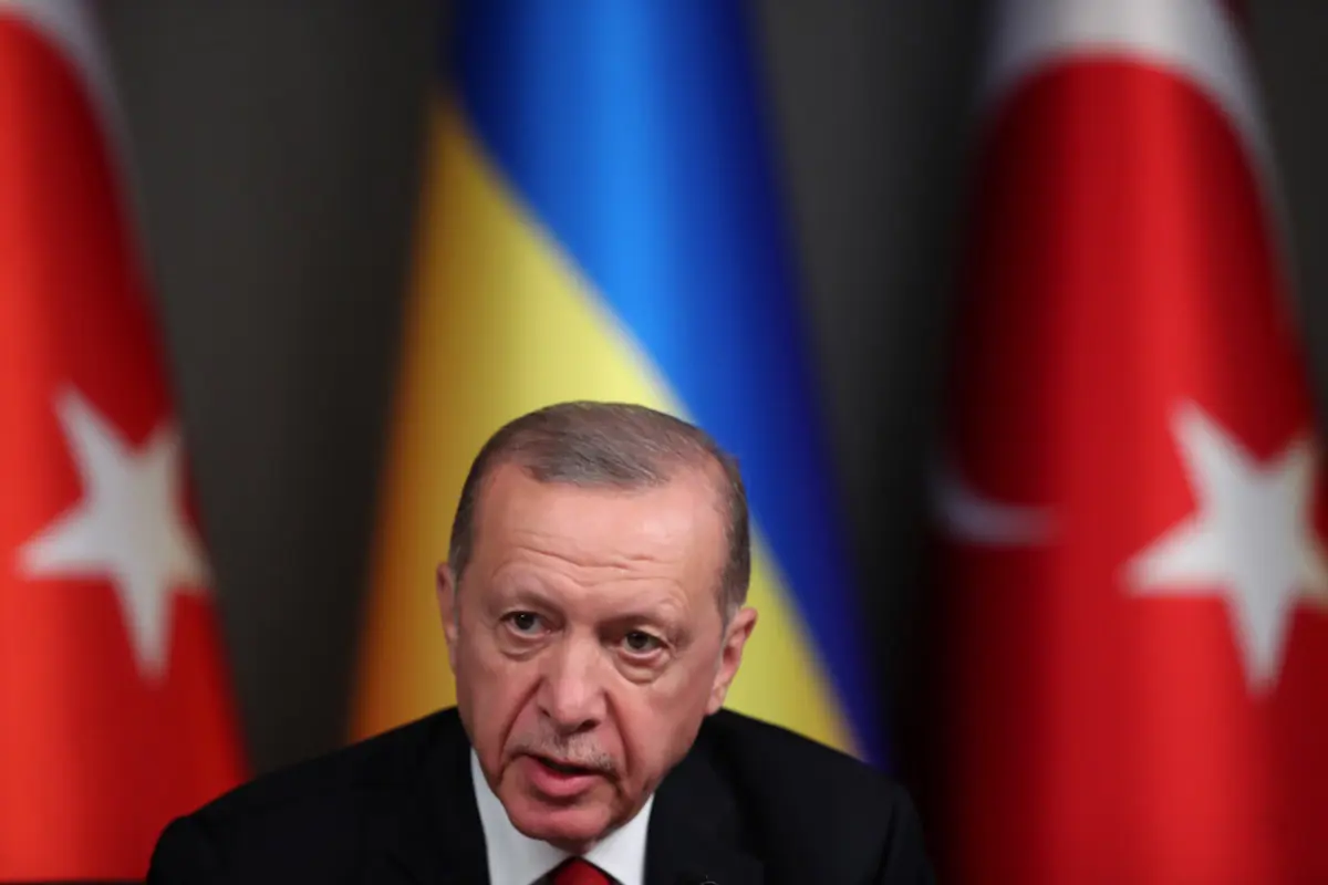 Erdogan a török EU-csatlakozási tárgyalások újraindításától tette függővé a svédek felvételét a NATO-ba