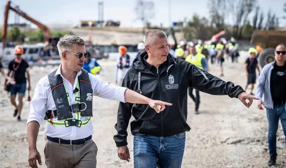 Ruszin-Szendi beismerte: méltatlanul lettek elküldve az oltatlan katonák