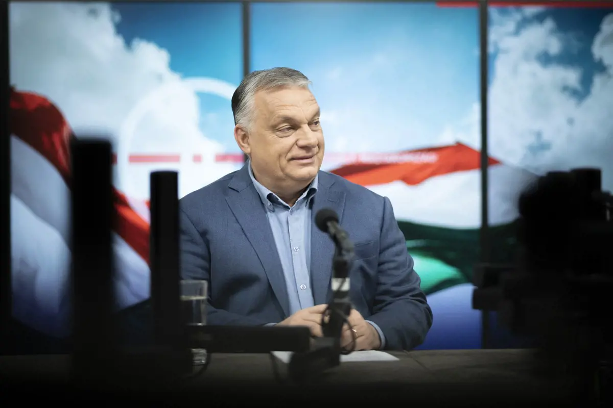 Orbán Viktor szerint, aki nem a Fideszre szavaz, az kommunista