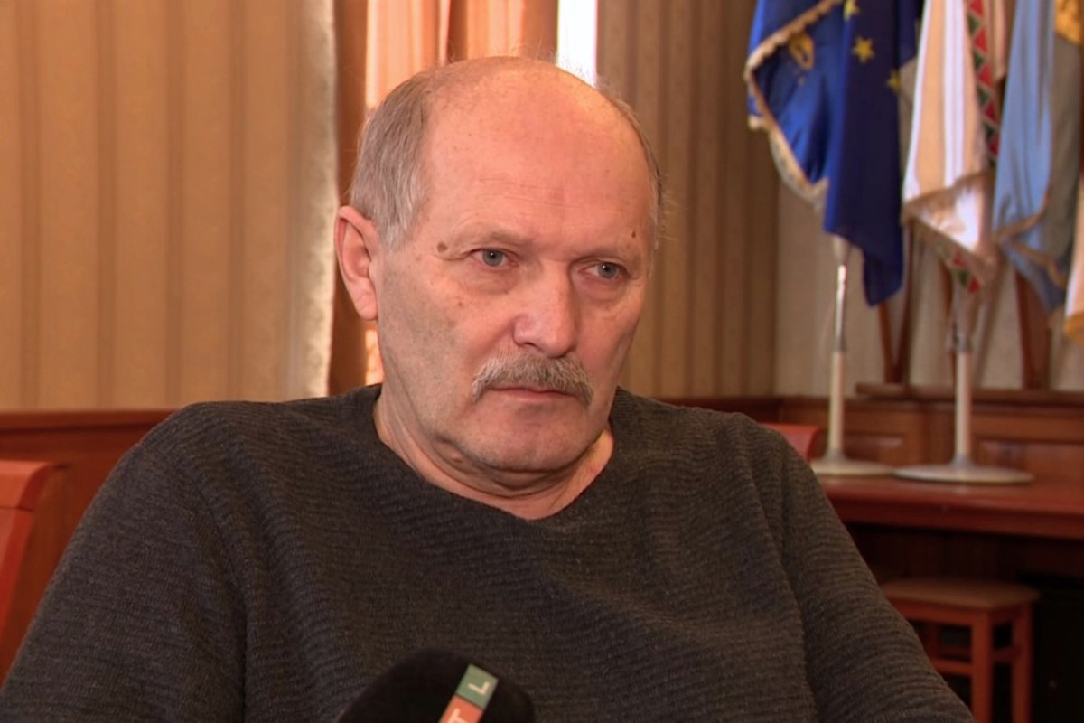A Fidesz-kormány a polgármester feje fölött döntött az akkumulátorüzem Sóskútra telepítéséről