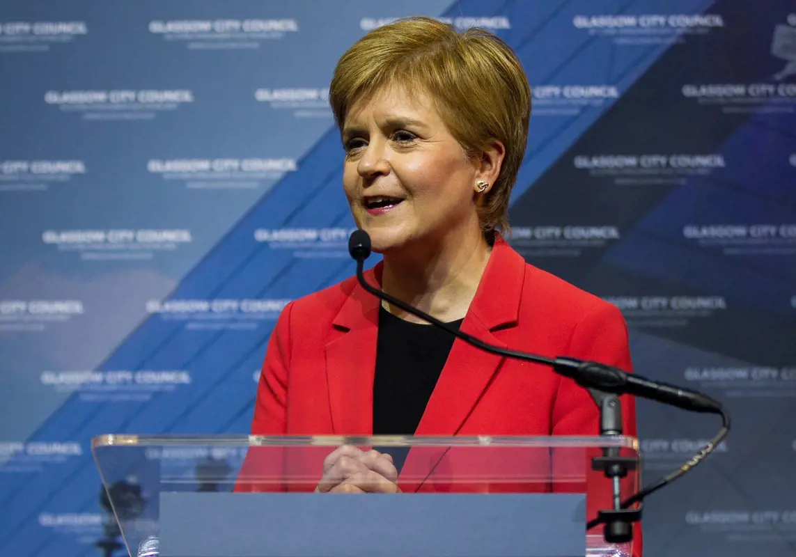 Lemond a skót kormányfő