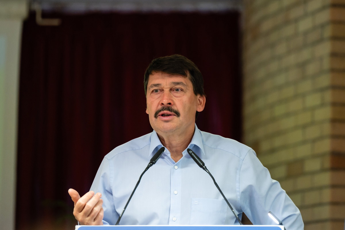 Nemcsak Novák, de Áder is adott botrányos és rejtélyes kegyelmet köztársasági elnökként