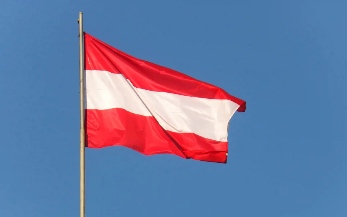 Ausztriában tárgyalni kezdenek a korlátozások lazításáról