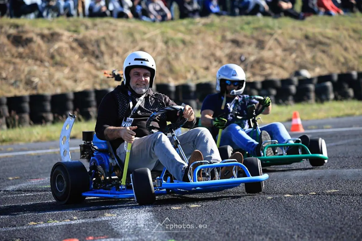 Lesz-e észszerű szabályozás a magyar autó- és motorsportban?