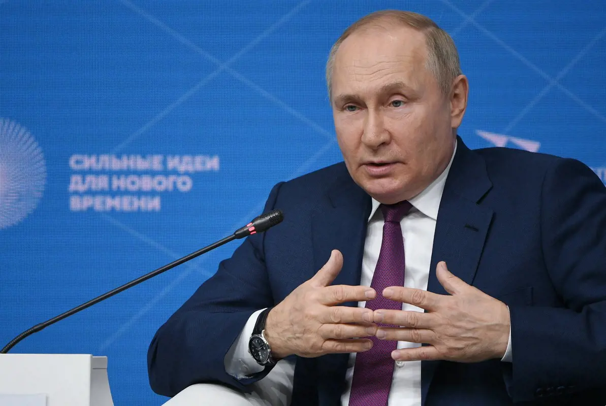 Putyin szerint az orosz rakétacsapások "kényszerű és elkerülhetetlen válaszlépések"