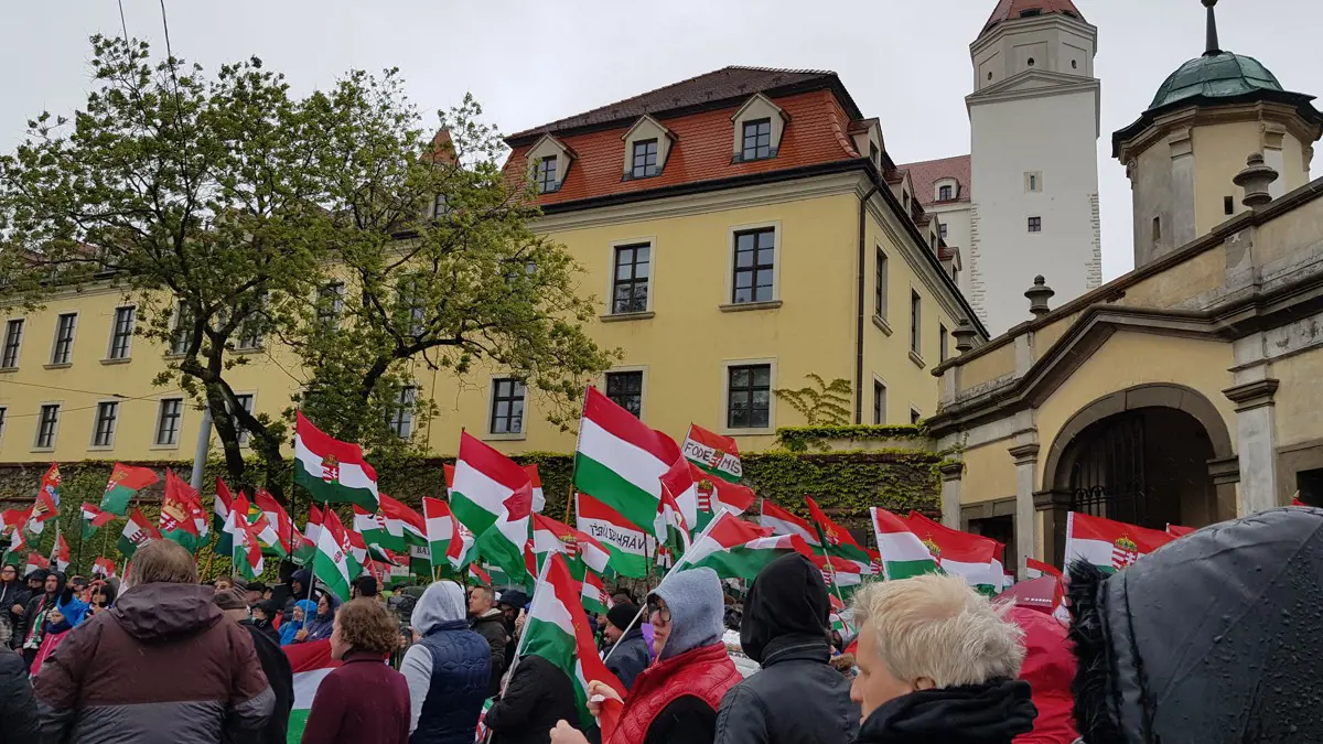 "Minden magyarországi politikusnak ki kell állnia a felvidéki magyarok jogaiért"