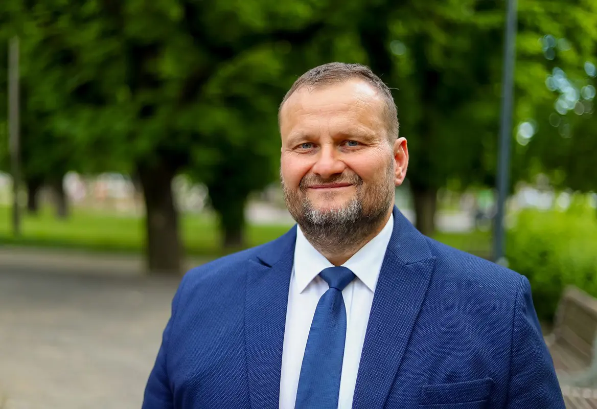 Faragó Tamás: „Az önkormányzat nem a kormány alvállalkozója”