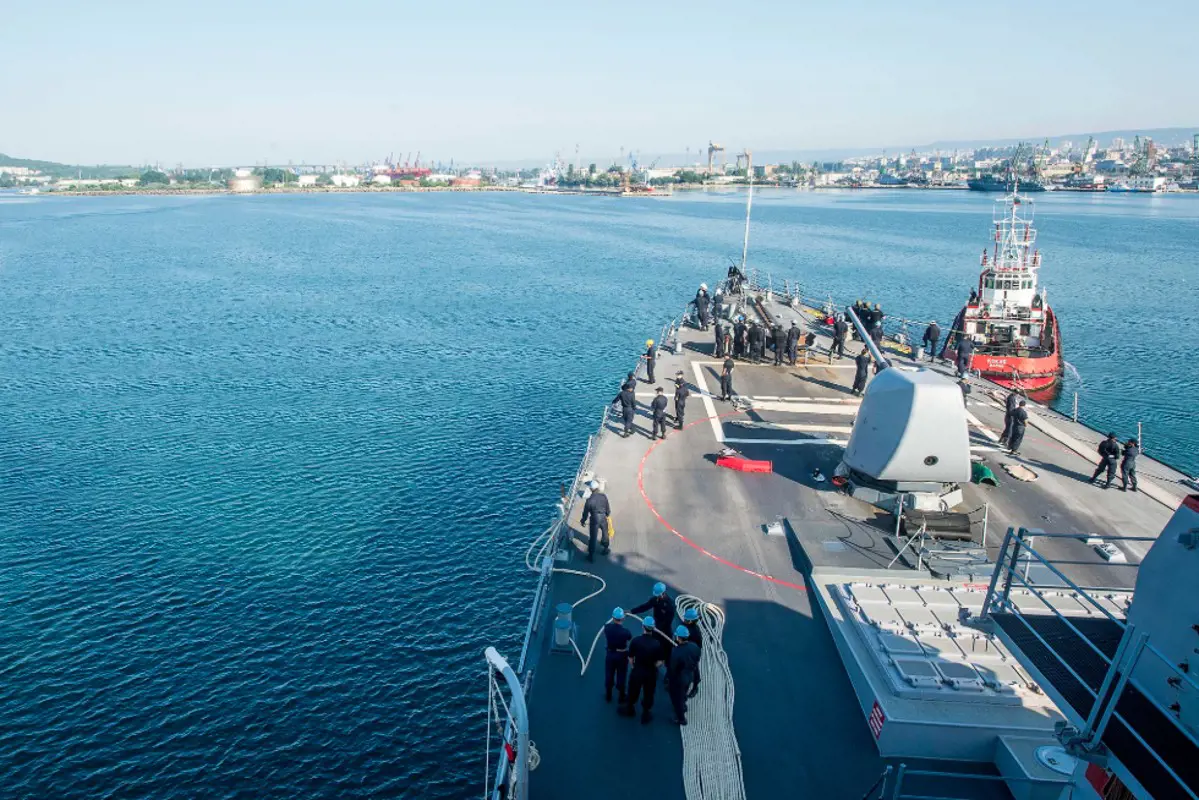 A NATO az oroszok miatt erősít a Fekete-tengeren