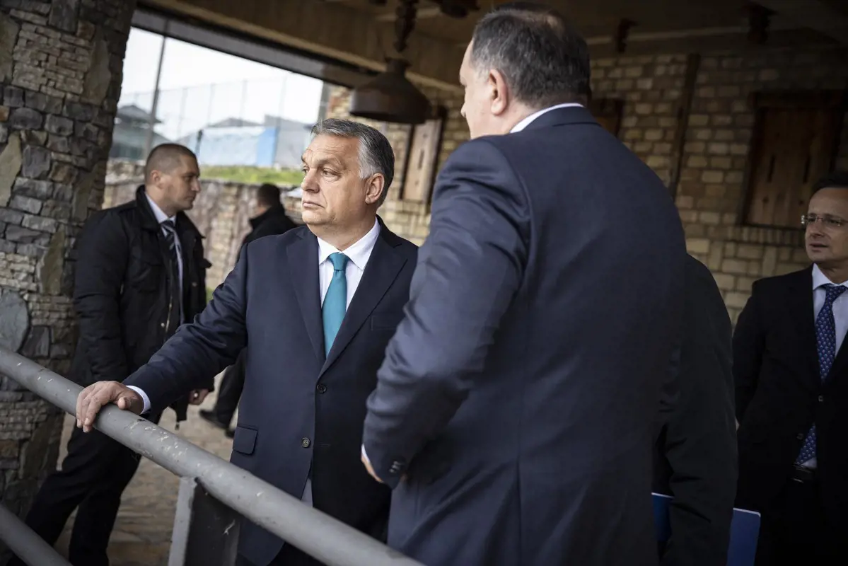Az orosz érdekek kiszolgálása állhat Orbán Viktor Boszniáról tett kijelentései mögött