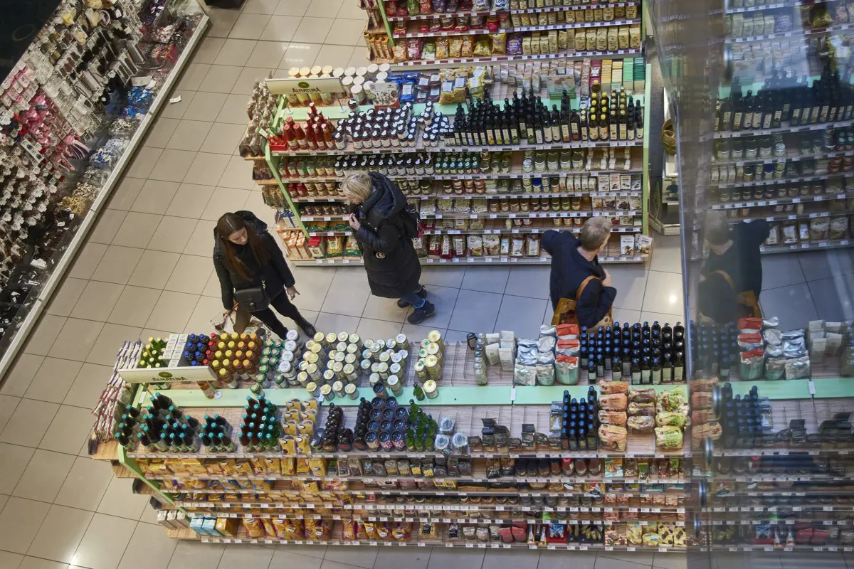 KSH: 4,5 százalékkal csökkent a kiskereskedelmi üzletek forgalma