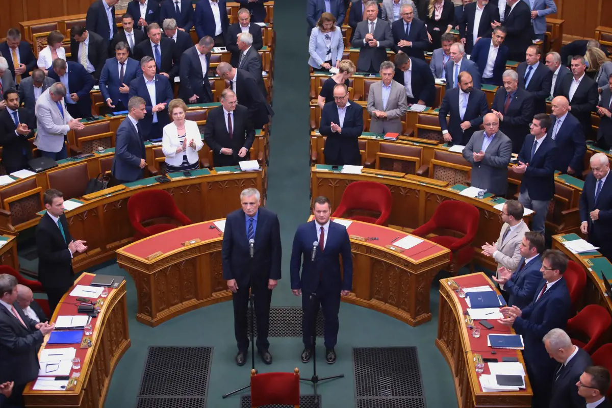 Letette esküjét a Jobbik két új országgyűlési képviselője