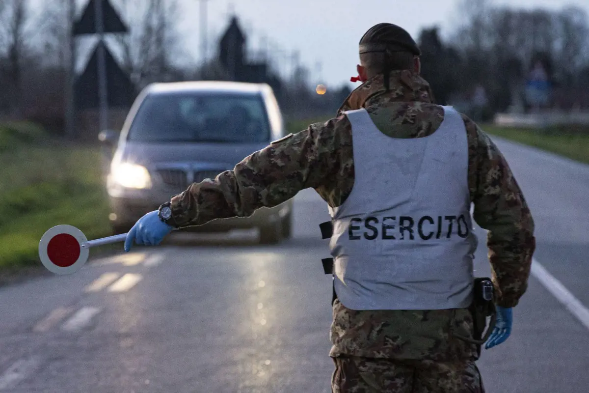 Kiszökött a karanténból egy olasz nyugdíjas házaspár, hogy nyaralni menjenek